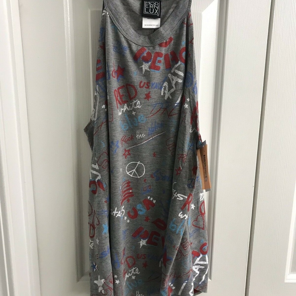 NWT Lux Women's American Pattern Graphic Tank Top - Picture 2 of 8
